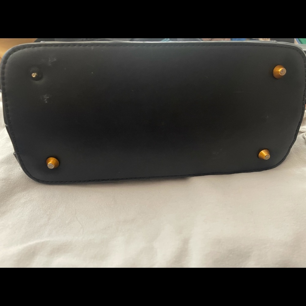 Hand bag - Picture 2 of 2